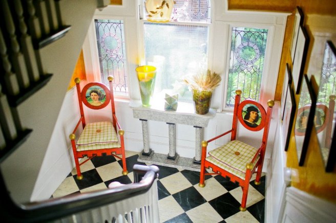 pomegranatestairwell